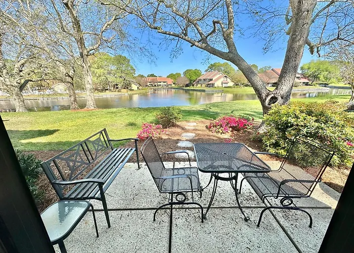 5073 Beachwalk